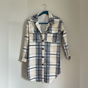 Small S plaid shacket jacket new never worn